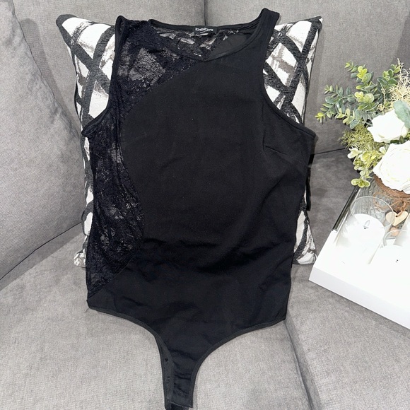 Black lace bodysuit with cut-out detail size L - Picture 1 of 3